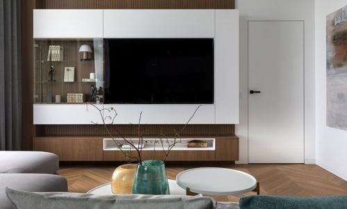 家裝裝修陶瓷類裝修材料——釉面內墻磚的全面解析與應用指南